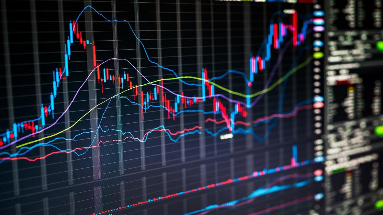 Borsa İstanbul Negatif Açıldı: BIST 100’de İlk Veriler ve Öne Çıkanlar