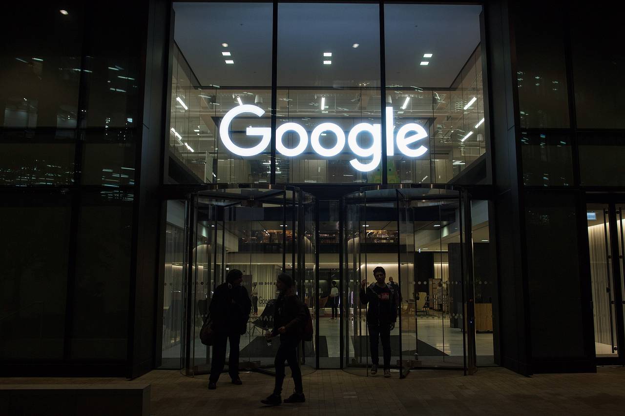 Yapay zeka yarışı hızlanırken Microsoft ve Google bellek tedarikini güvence altına alıyor