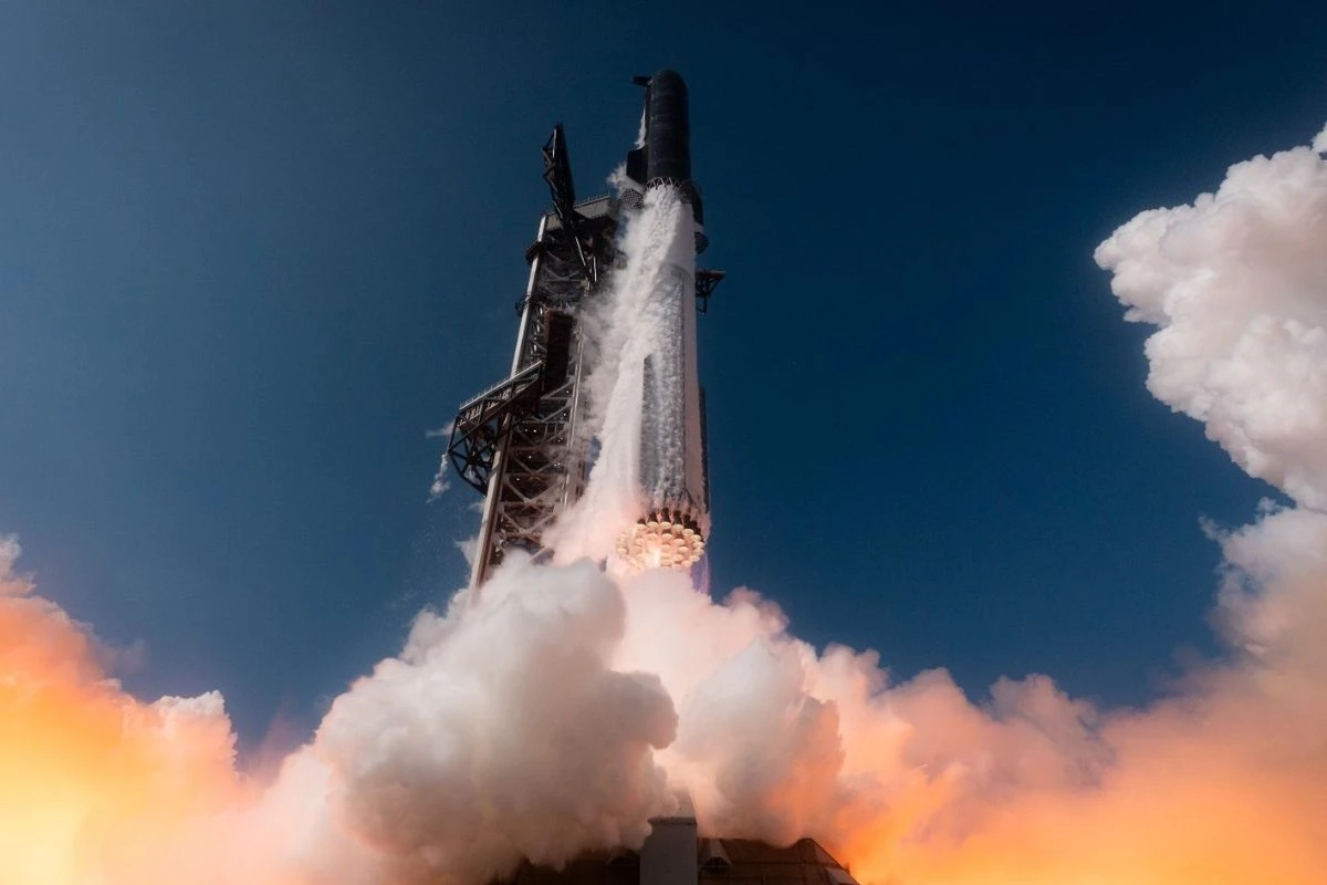 SpaceX Hisseleri Halka Arz Sonrası İlk Kez Gerileyerek Yükseliş Serisini Sonlandırdı