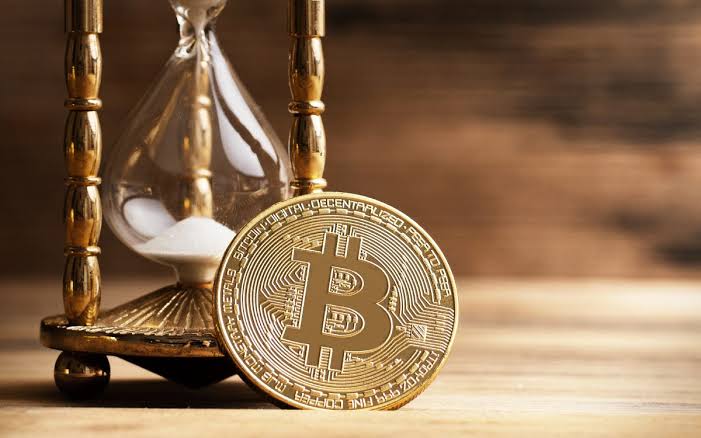 TD Cowen Bitcoin ve Strategy İçin Fiyat Hedeflerini Düşürdü Ancak Toparlanma Beklentisini Sürdürmeye Devam Ediyor